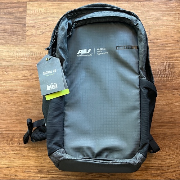 REI Other - REI Signal 20 Backpack Laptop